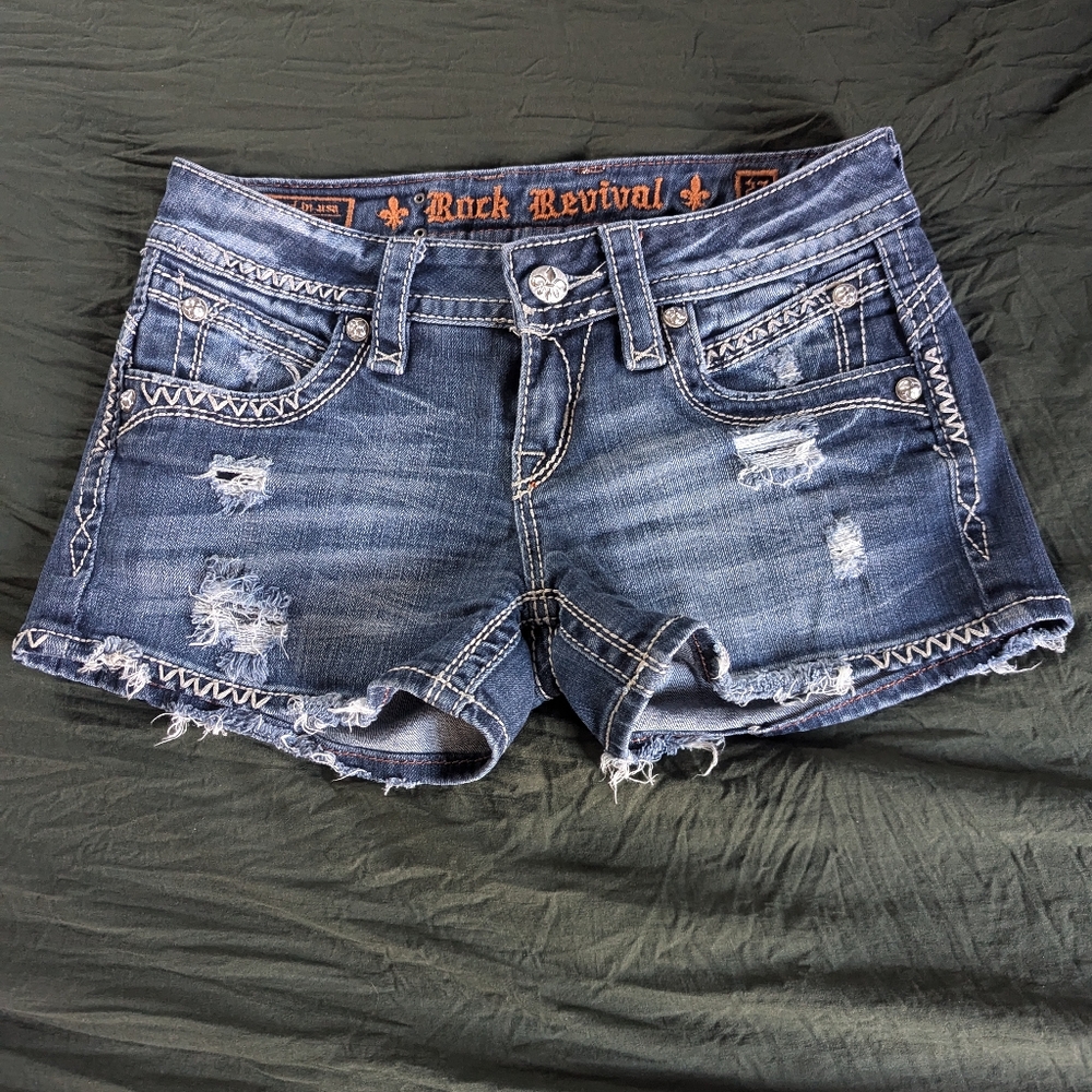Rock Revival shorts